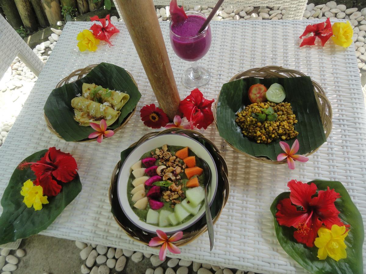 Putu Yoga Bungalow Ubud Exterior foto